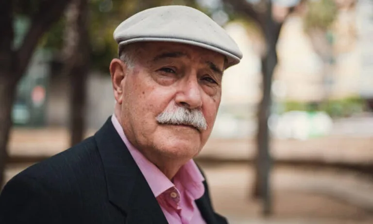 Miguel Amorós "En proa al mal francés" / Miguel Amorós « Vent debout contre le mal français »